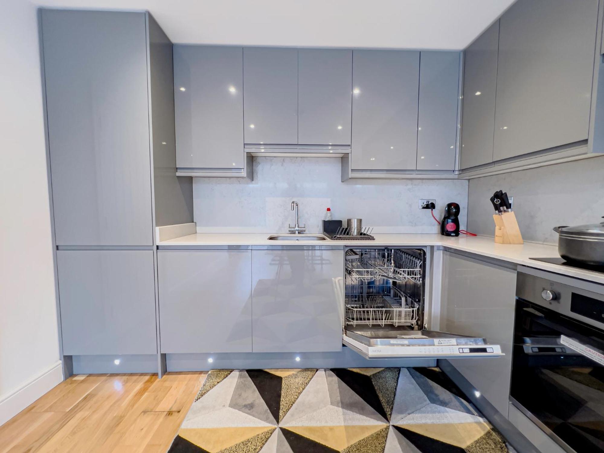 Deluxe 3 Bed Flat With Garden Apartment ฟินชืลีย์ ภายนอก รูปภาพ