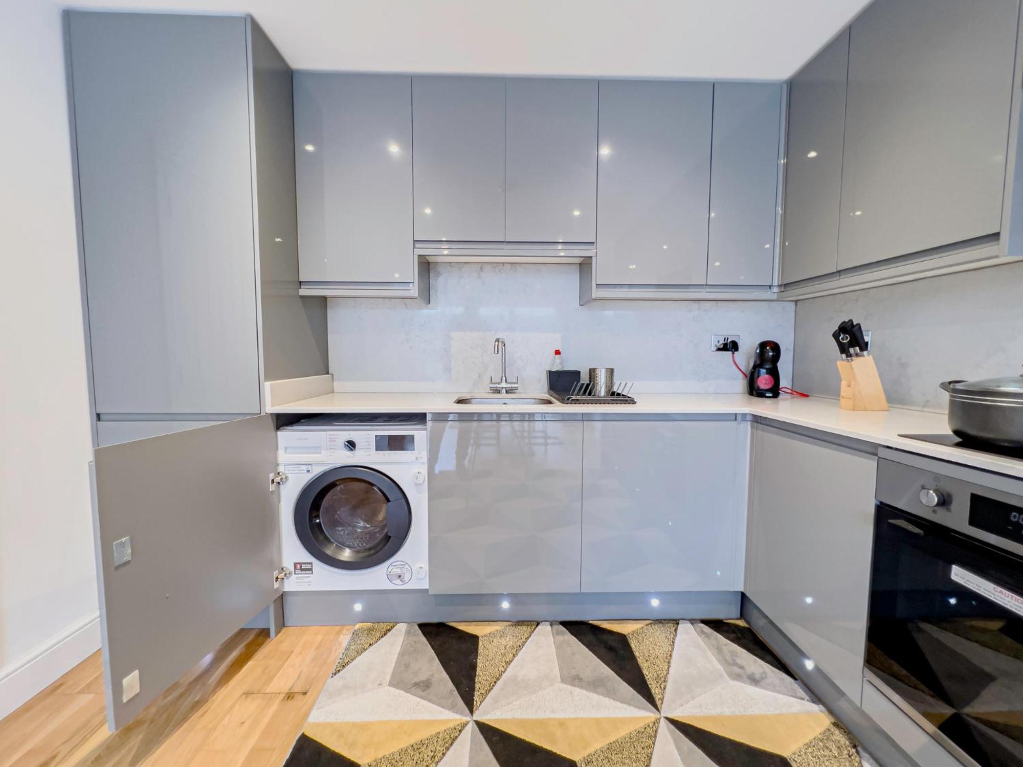 Deluxe 3 Bed Flat With Garden Apartment ฟินชืลีย์ ภายนอก รูปภาพ