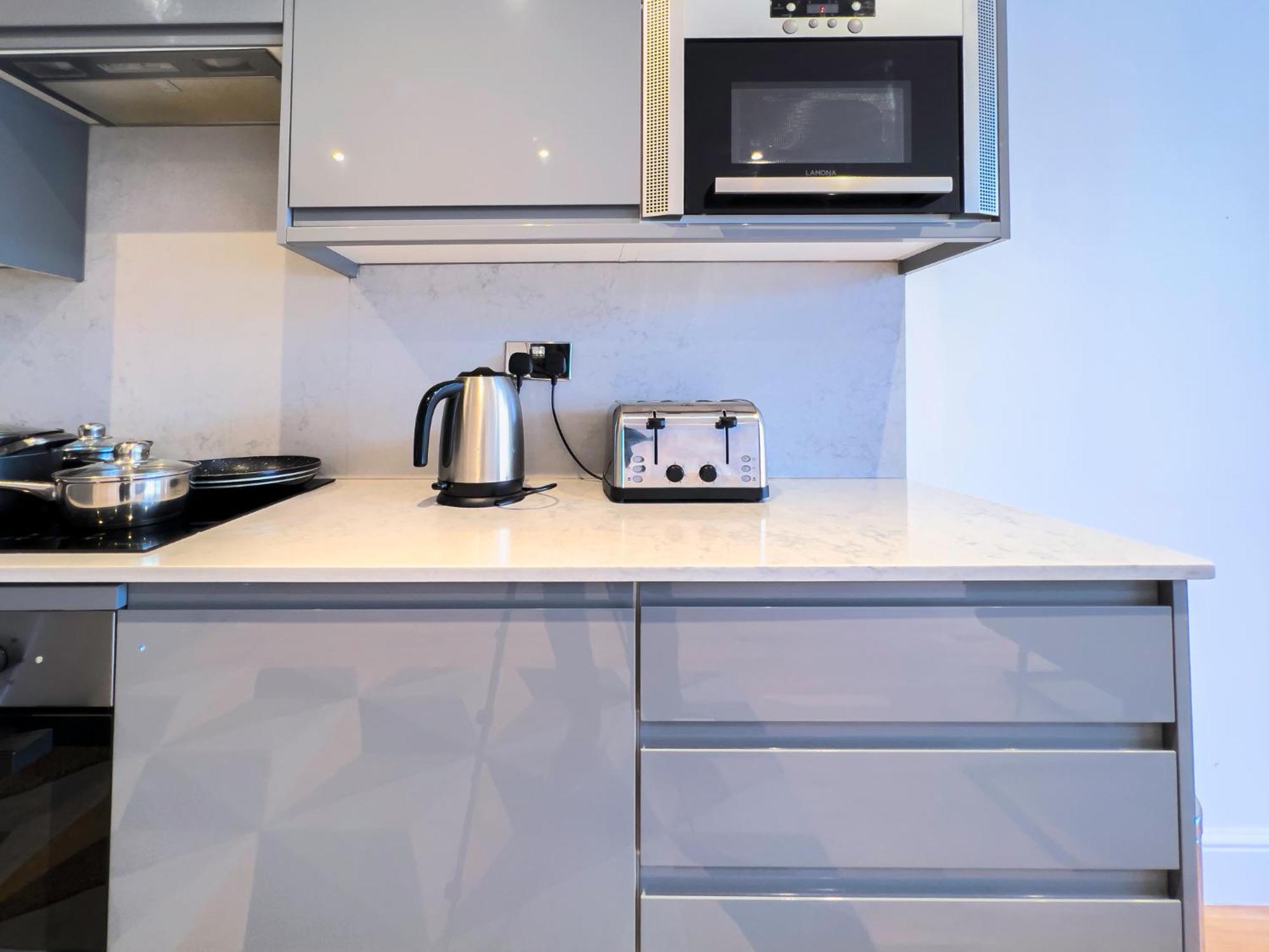 Deluxe 3 Bed Flat With Garden Apartment ฟินชืลีย์ ภายนอก รูปภาพ